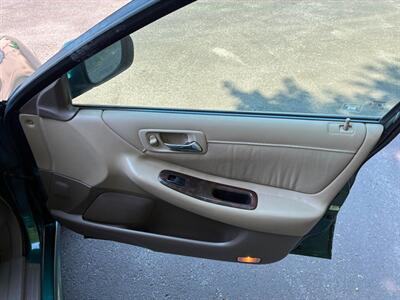 2002 Honda Accord EX V-6   - Photo 16 - Winchester, VA 22601