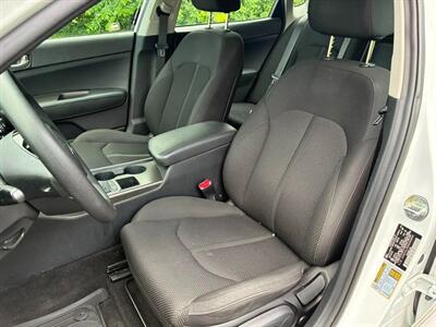 2019 Kia Optima LX - Photo 8 - Winchester, VA 22601