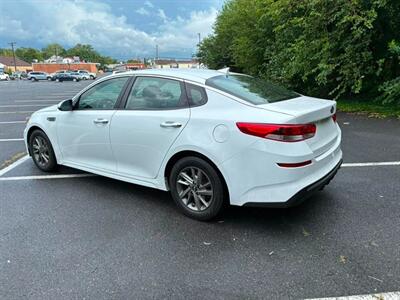 2019 Kia Optima LX - Photo 3 - Winchester, VA 22601