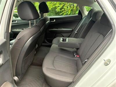 2019 Kia Optima LX - Photo 9 - Winchester, VA 22601