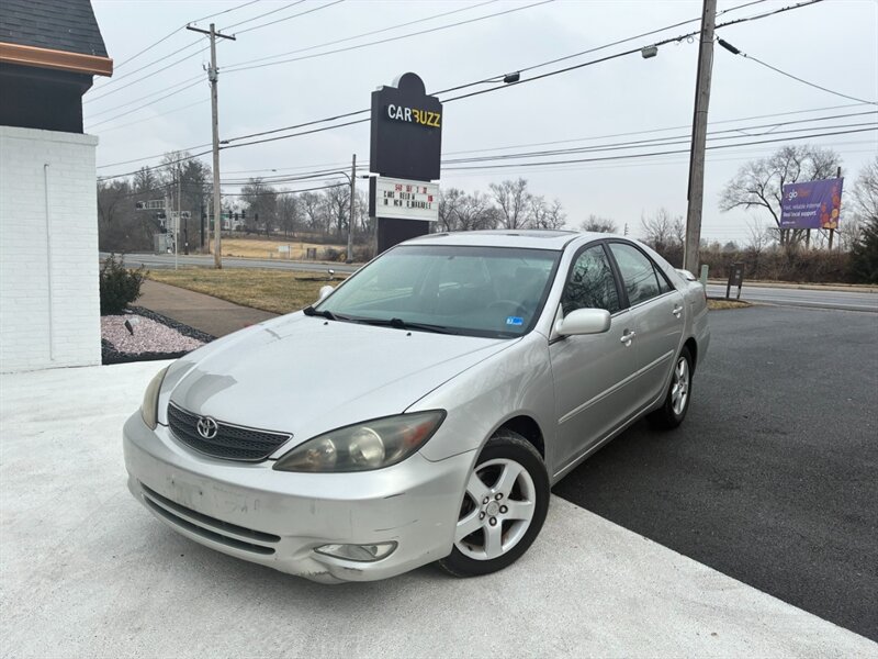 2004 Toyota Camry SE V6  
