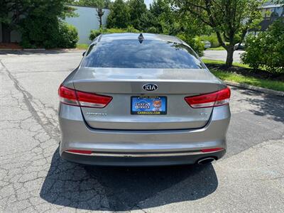 2016 Kia Optima EX   - Photo 4 - Winchester, VA 22601