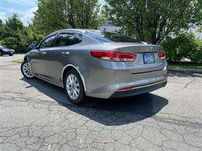 2016 Kia Optima EX   - Photo 2 - Winchester, VA 22601