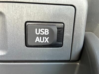 2012 Toyota Prius V   - Photo 19 - Winchester, VA 22601