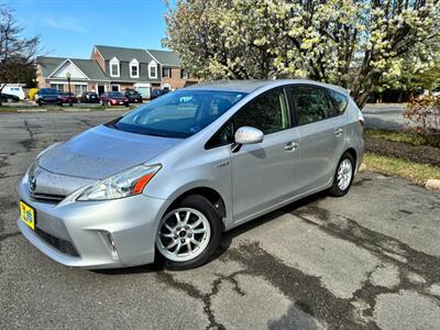 2012 Toyota Prius V   - Photo 2 - Winchester, VA 22601