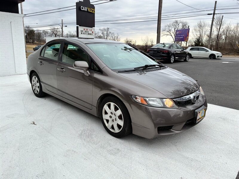 2009 Honda Civic LX   - Photo 1 - Winchester, VA 22601