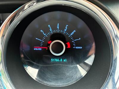 2013 Ford Mustang V6   - Photo 9 - Winchester, VA 22601