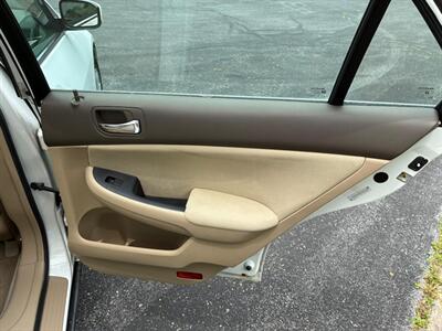 2003 Honda Accord LX   - Photo 10 - Winchester, VA 22601