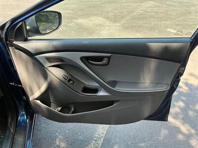 2016 Hyundai ELANTRA SE   - Photo 15 - Winchester, VA 22601