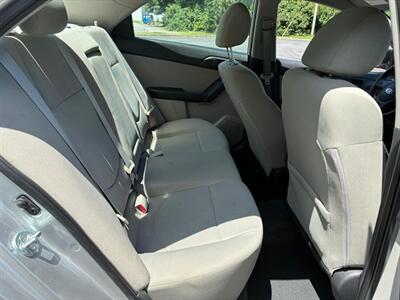 2012 Kia Forte EX   - Photo 13 - Winchester, VA 22601