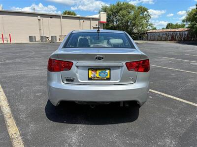 2012 Kia Forte EX   - Photo 4 - Winchester, VA 22601