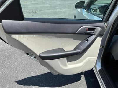 2012 Kia Forte EX   - Photo 9 - Winchester, VA 22601