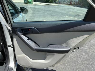 2012 Kia Forte EX   - Photo 14 - Winchester, VA 22601