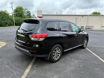 2014 Nissan Pathfinder S - Photo 5 - Winchester, VA 22601