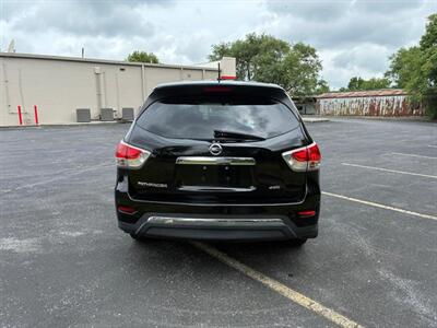 2014 Nissan Pathfinder S - Photo 4 - Winchester, VA 22601