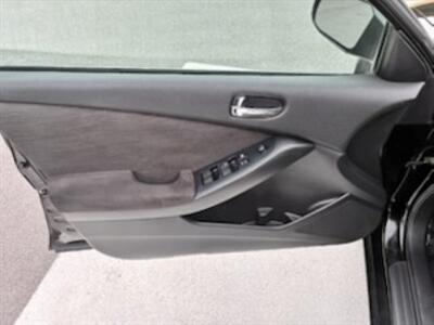 2010 Nissan Altima Hybrid   - Photo 5 - Winchester, VA 22601