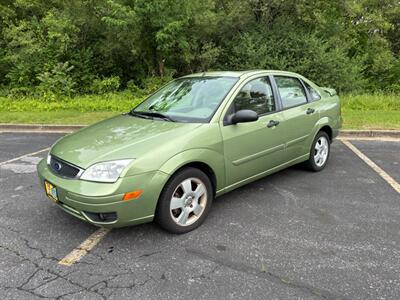 2007 Ford Focus ZX4 S - Photo 4 - Winchester, VA 22601