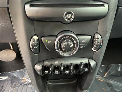 2012 MINI Cooper Convertible - Photo 15 - Winchester, VA 22601