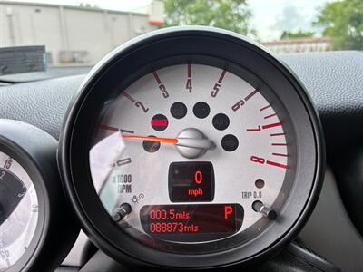 2012 MINI Cooper Convertible - Photo 16 - Winchester, VA 22601