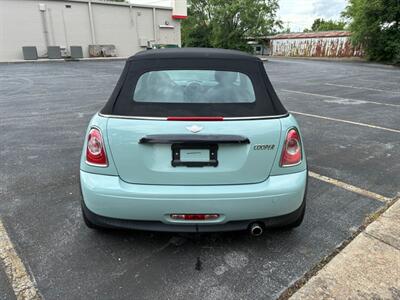 2012 MINI Cooper Convertible - Photo 8 - Winchester, VA 22601