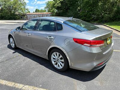 2016 Kia Optima EX   - Photo 9 - Winchester, VA 22601