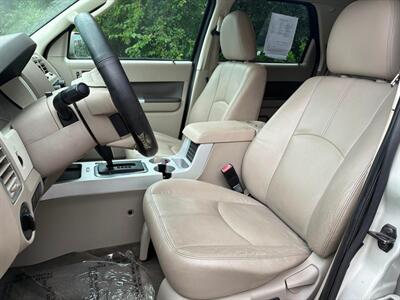 2009 Mercury Mariner Premier V6 - Photo 7 - Winchester, VA 22601