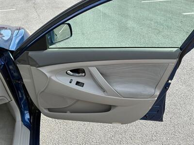 2007 Toyota Camry   - Photo 7 - Winchester, VA 22601