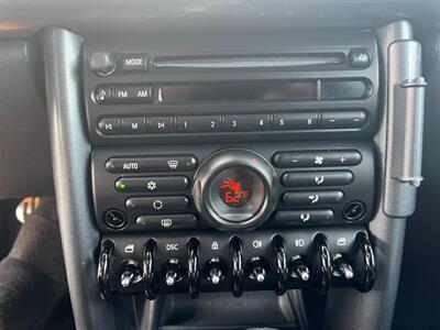 2006 MINI Cooper S   - Photo 13 - Winchester, VA 22601