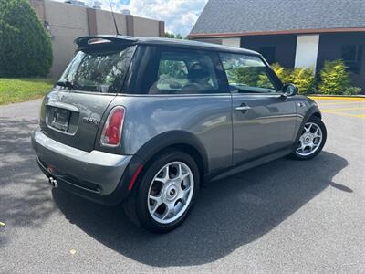 2006 MINI Cooper S   - Photo 4 - Winchester, VA 22601