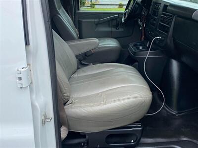 2018 Chevrolet Express LS 3500   - Photo 10 - Winchester, VA 22601