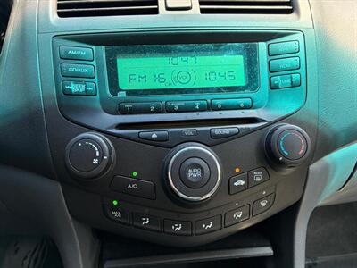 2005 Honda Accord LX - Photo 14 - Winchester, VA 22601