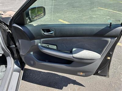 2005 Honda Accord LX - Photo 7 - Winchester, VA 22601