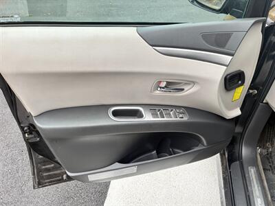 2006 Subaru B9 Tribeca 7-Pass.   - Photo 14 - Winchester, VA 22601