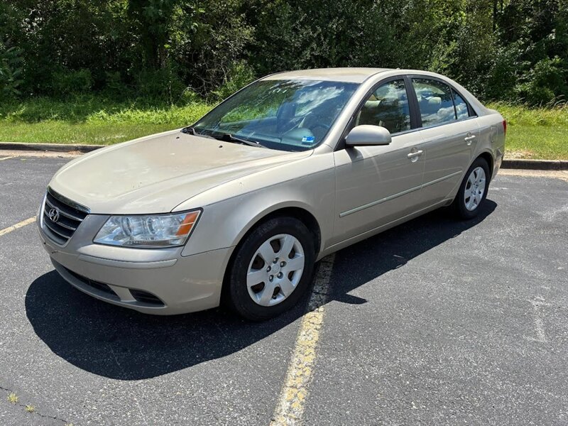 2010 Hyundai SONATA GLS   - Photo 1 - Winchester, VA 22601