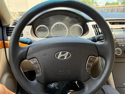 2010 Hyundai SONATA GLS   - Photo 16 - Winchester, VA 22601