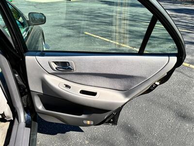 2000 Honda Accord LX   - Photo 13 - Winchester, VA 22601