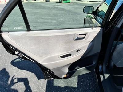 2000 Honda Accord LX   - Photo 9 - Winchester, VA 22601