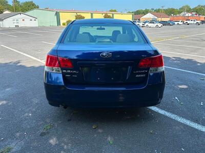 2011 Subaru Legacy 2.5i Premium   - Photo 6 - Winchester, VA 22601