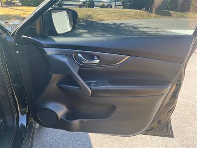 2016 Nissan Rogue SL   - Photo 5 - Winchester, VA 22601