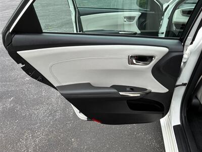 2018 Toyota Avalon XLE   - Photo 7 - Winchester, VA 22601