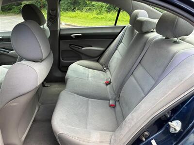 2011 Honda Civic LX - Photo 6 - Winchester, VA 22601