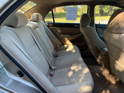 2003 Honda Accord EX - Photo 14 - Winchester, VA 22601