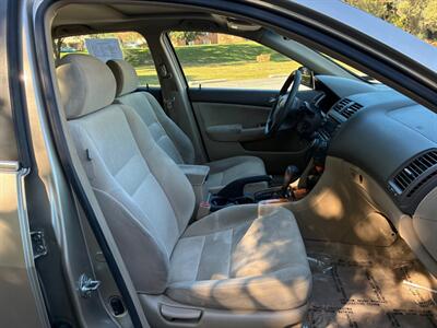 2003 Honda Accord EX - Photo 10 - Winchester, VA 22601