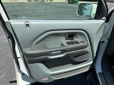 2005 Honda Pilot EX-L   - Photo 10 - Winchester, VA 22601