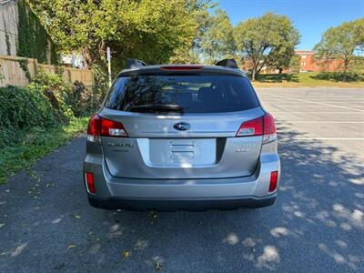 2010 Subaru Outback 2.5i Premium - Photo 5 - Winchester, VA 22601