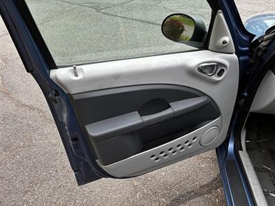 2007 Chrysler PT Cruiser Classic   - Photo 12 - Winchester, VA 22601