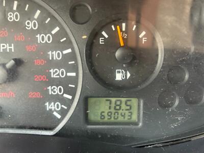 2004 Ford Focus SE   - Photo 8 - Winchester, VA 22601
