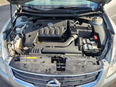 2012 Nissan Altima 2.5 S - Photo 14 - Winchester, VA 22601
