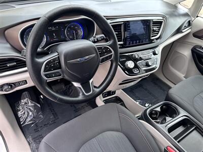 2019 Chrysler Pacifica Touring Plus   - Photo 9 - Amarillo, TX 79109