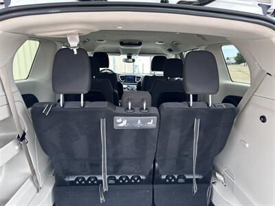 2019 Chrysler Pacifica Touring Plus   - Photo 5 - Amarillo, TX 79109